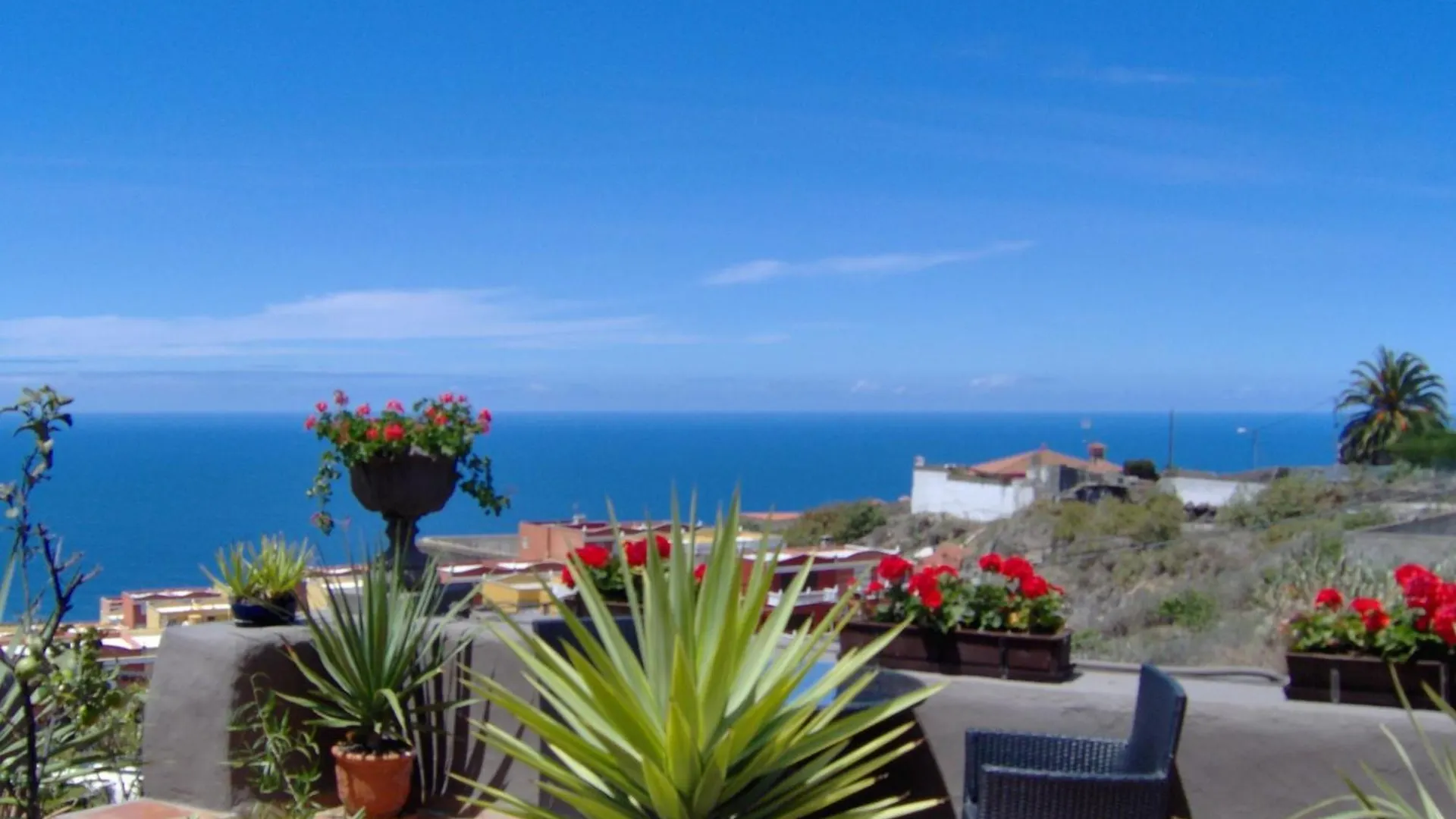 Holiday Home In English Style With Sea View contacts
