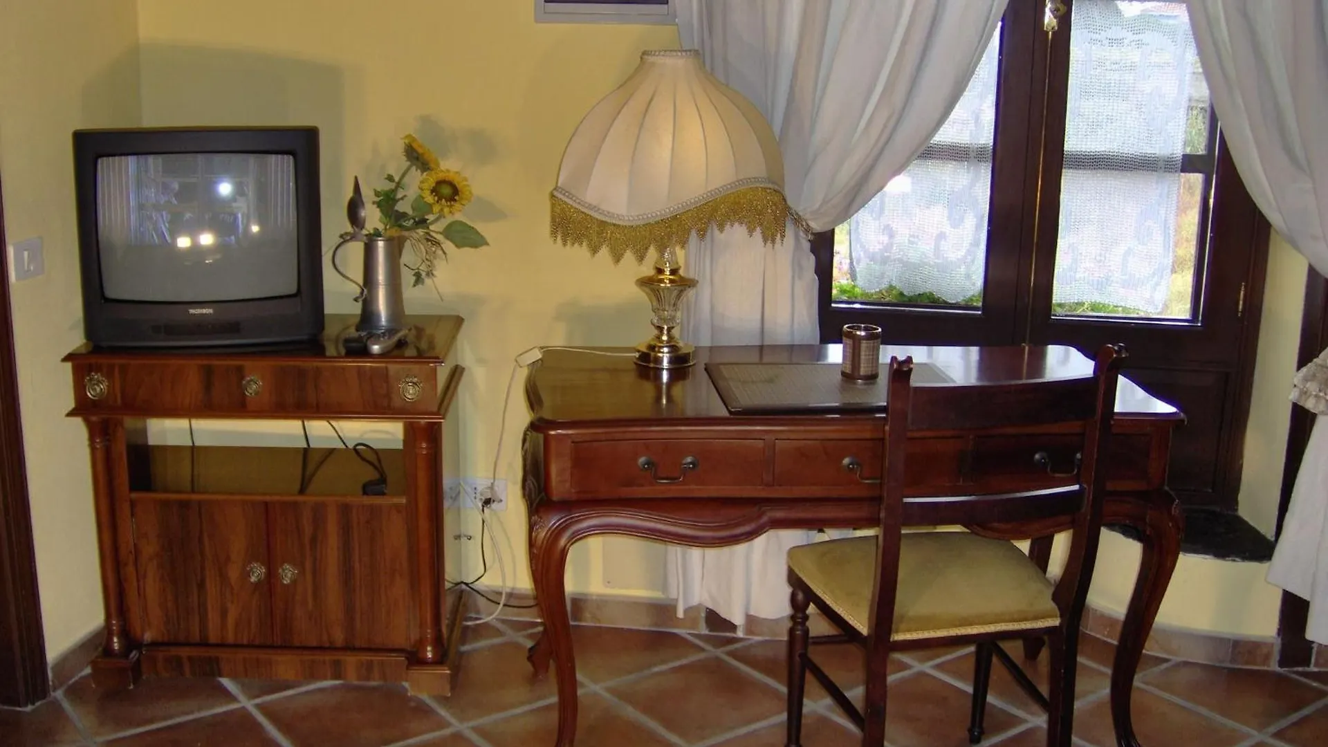 Holiday Home In English Style With Sea View Icod De Los Vinos Apartment