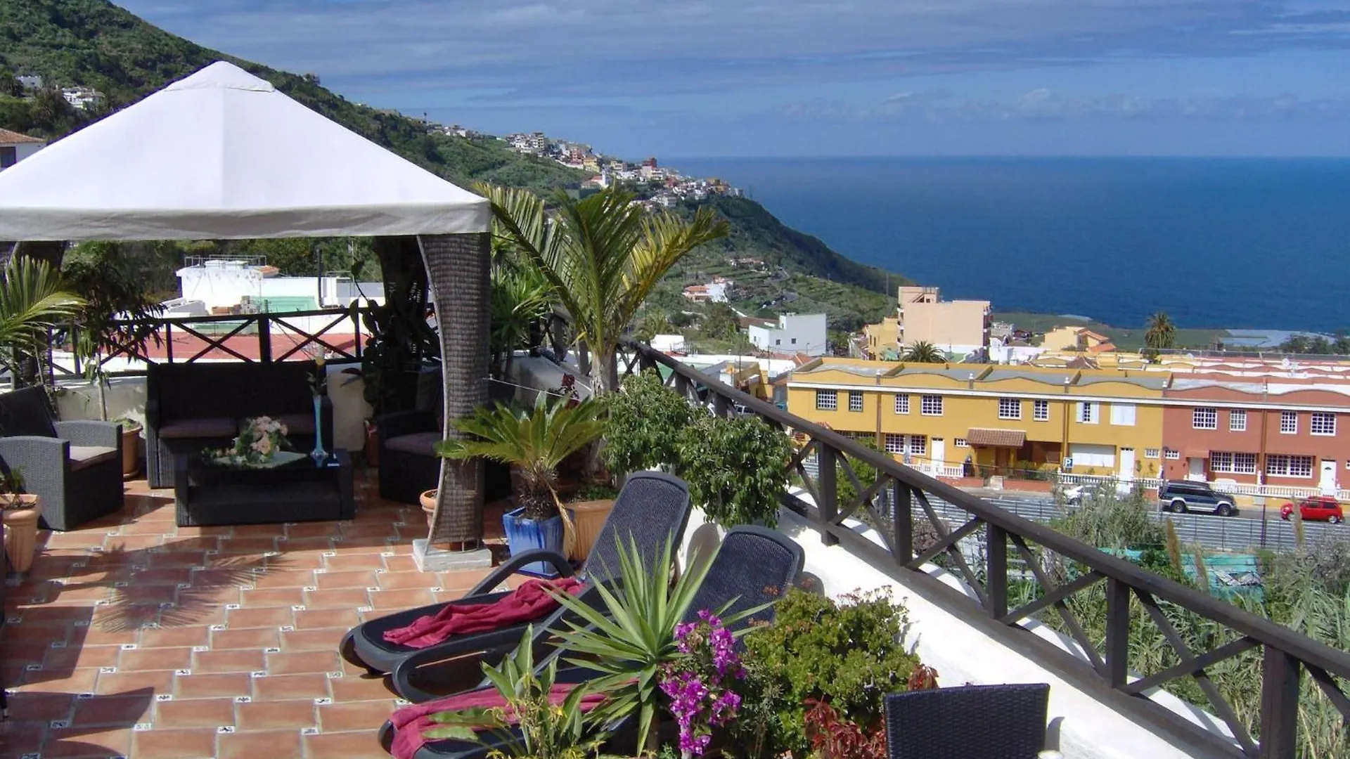 Holiday Home In English Style With Sea View Icod De Los Vinos 0*,  Spain
